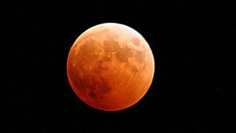 ¡Las mejores imágenes y videos de la Luna de Sangre!