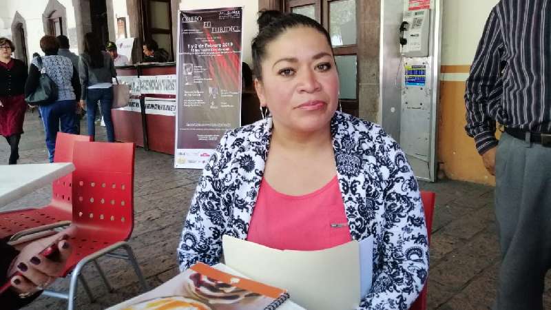 En Tzompantepec pretenden remover a presidenta de comunidad