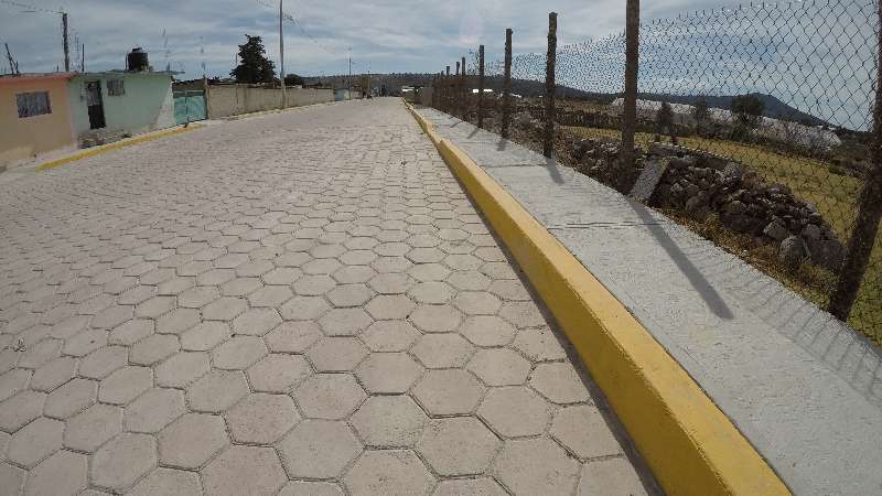 Pavimenta Secoduvi calles en Lázaro Cárdenas