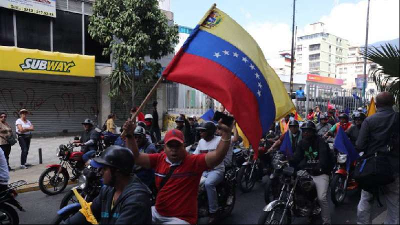 Las fuerzas de choque que arropan a Maduro