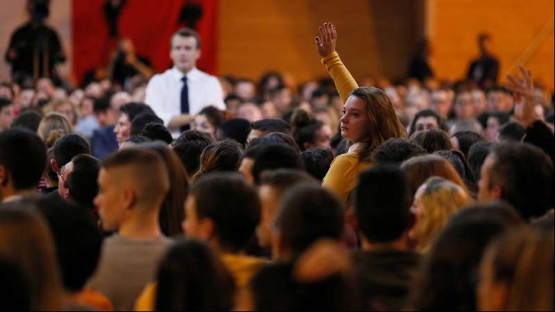 Francia impulsa el acceso juvenil a la cultura