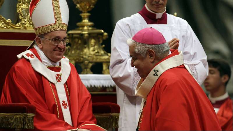 La Iglesia mexicana suspende a 152 sacerdotes