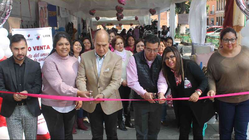 Inauguran en capital la Expo-venta La ruta del amor y la amistad