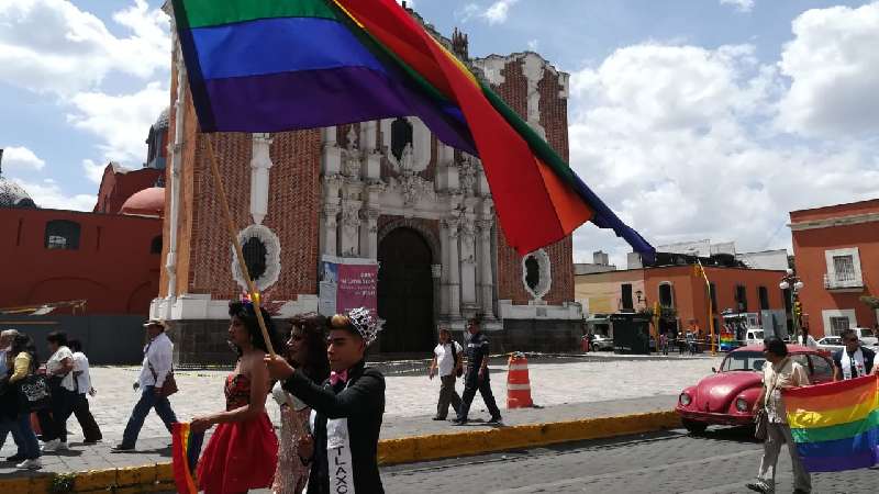 En riesgo campañas de prevención de VIH por recorte a ACs