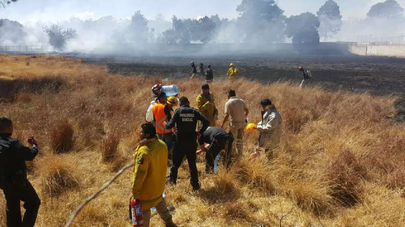 Sofocan grupos de emergencia de la capital y el Estado incendio