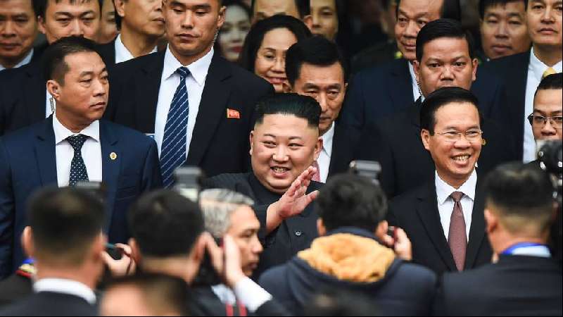 Kim Jong-un llega a Hanói para su segunda cumbre con Trump