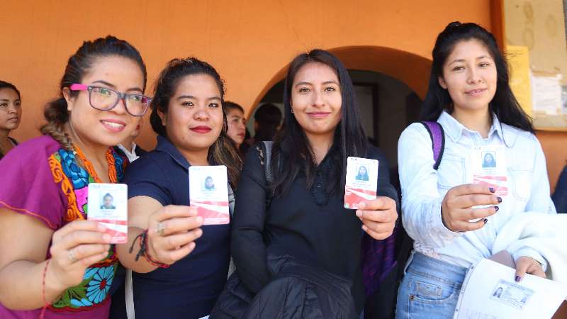 Inicia Secte entrega de credenciales de descuento a estudiantes