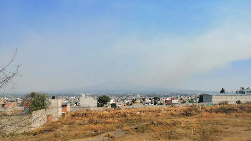 Ahora incendios atacan a La Malinche