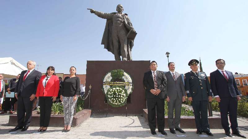 Encabeza Segob CCXIII aniversario del natalicio de Benito Juárez