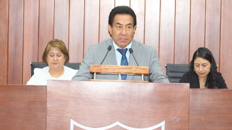 Propone Víctor Báez que nombramiento del fiscal general 