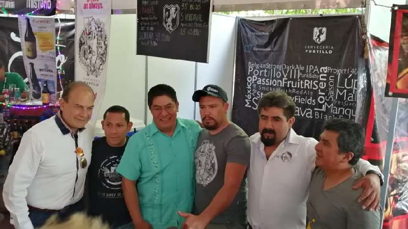 Sin incidentes inicia el festival de la cerveza en Tlaxcala 