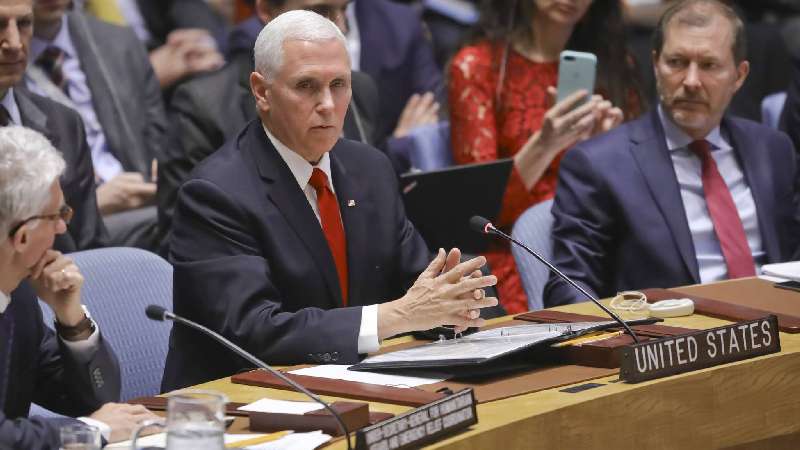 Pence llama a la ONU a reconocer a Guaidó como presidente 