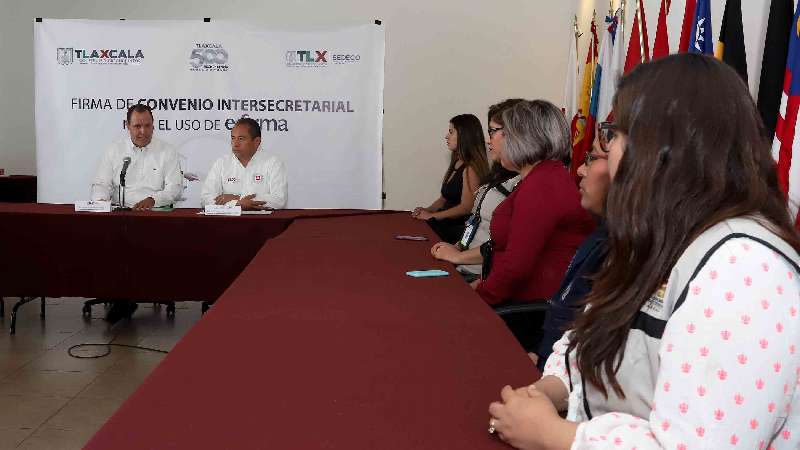 Fortalece CEPC servicios administrativos