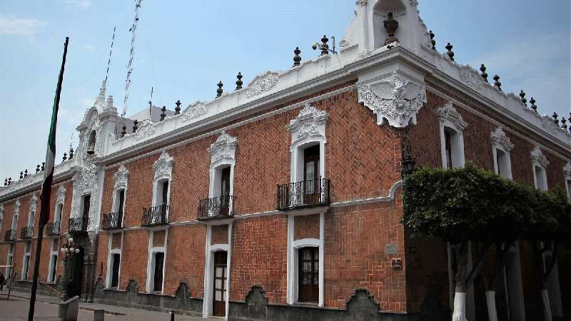 Atiende Segob a grupo de pensionados y jubilados