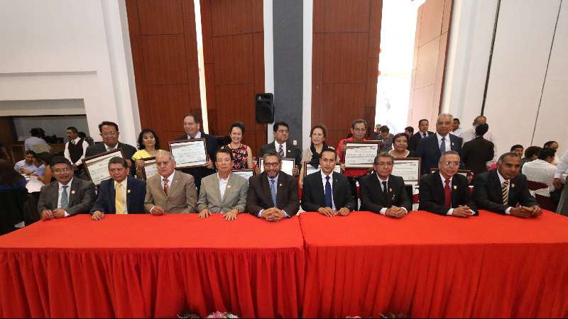 Festeja STUAT el Día del Maestro y del Trabajador Universitario