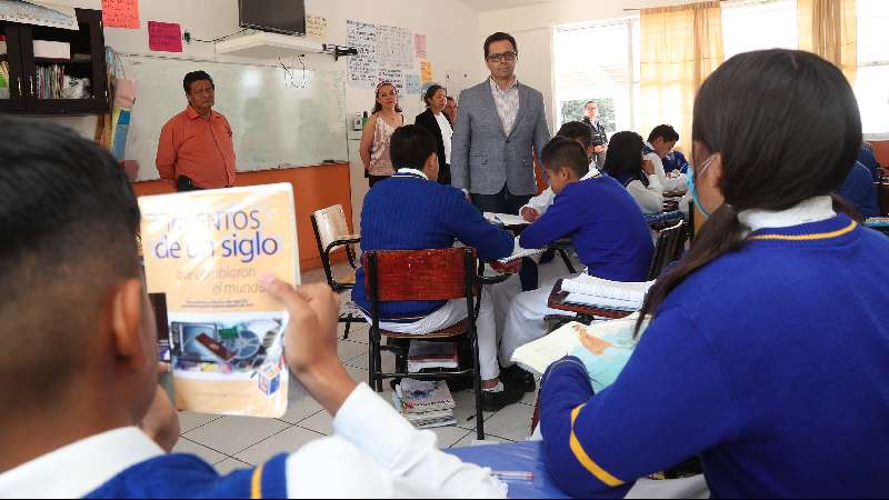 La lectura empodera a la persona y fortalece su formación