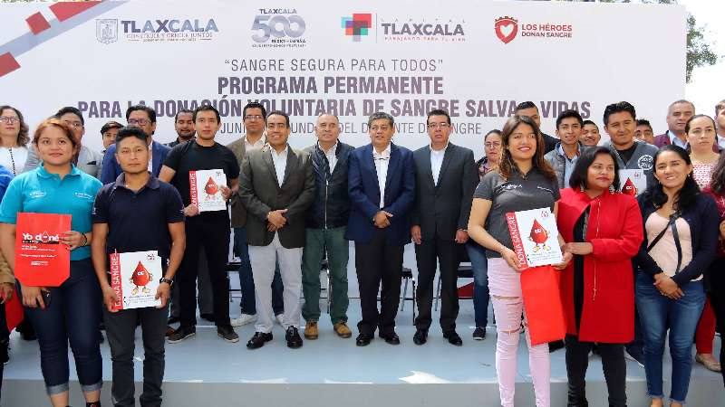 Participan mil 505 personas como donantes voluntarios de sangre