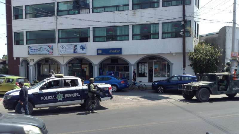 Detiene Policía de Xicohtzinco a mujer 