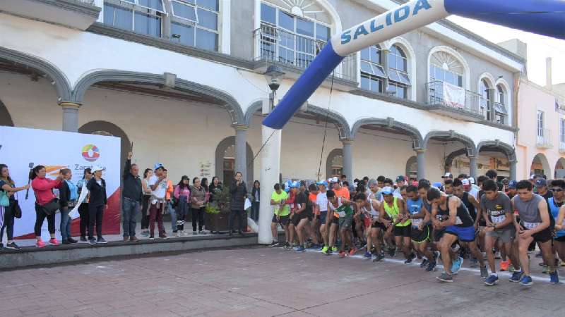 Más de 120 los participantes en Carrera del Día del Padre