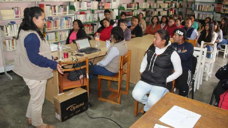 Buscan ilustrar y prevenir violencia hacia mujeres en Tocatlán