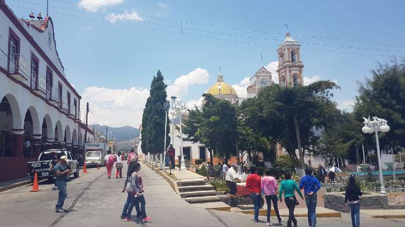 En plena feria matan a taquero en Atltzayanca