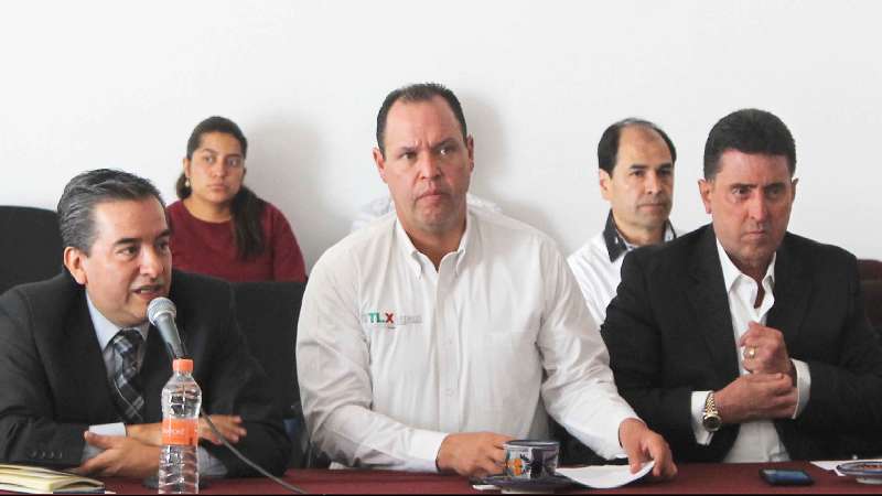 Presentan Sedeco y Nafin programas de financiamiento a empresas