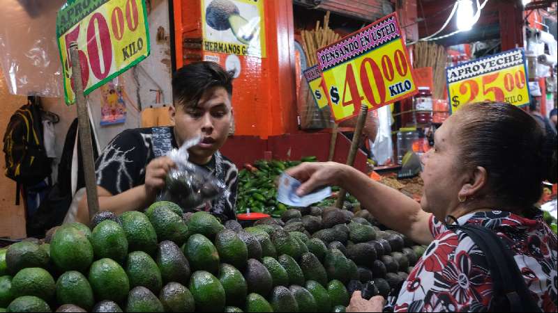 Estancamiento de economía en el primer semestre de López Obrador 