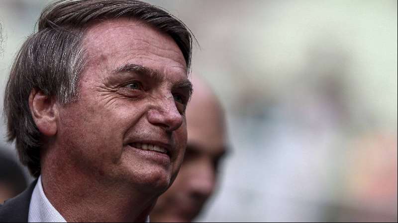 Bolsonaro cuestiona la verdad oficial sobre dictadura de Brasil