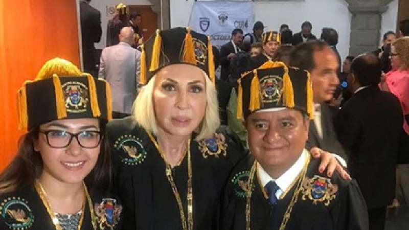 Congreso de la CDMX otorga a Laura Bozzo Doctorado Honoris Causa