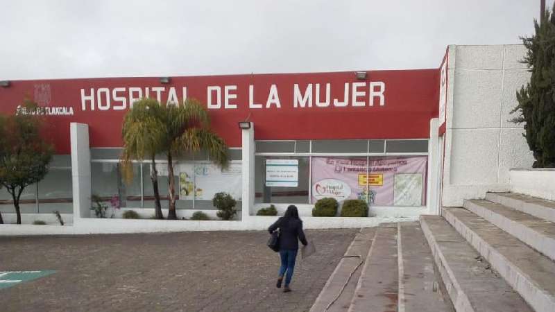 Denuncian falta de pago a enfermería en Hospital de la Mujer