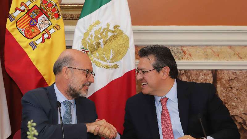 Mena y embajador Juan López-Doriga fortalecen relación 