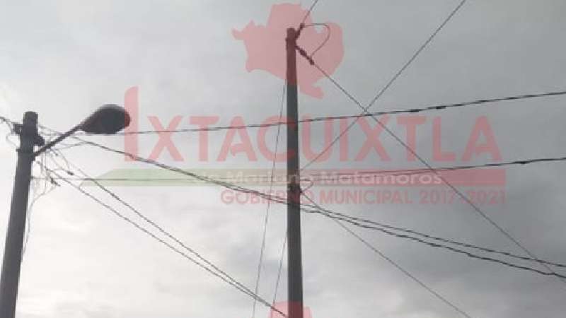 Amplían red eléctrica en Ixtacuixtla