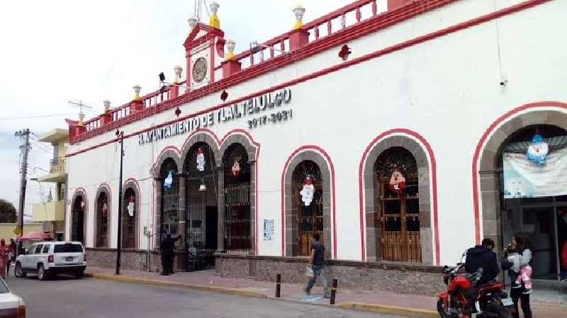 En Tlaltelulco desconocen motivo de detención de director