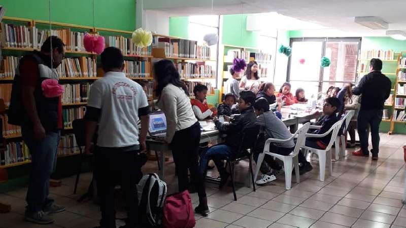 Curso de sismos a niños en Zacatelco