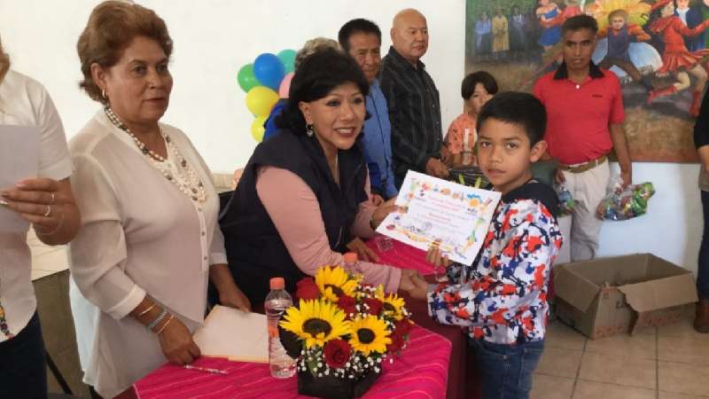 Clausura Anabell Ávalos el Curso de Verano 2019