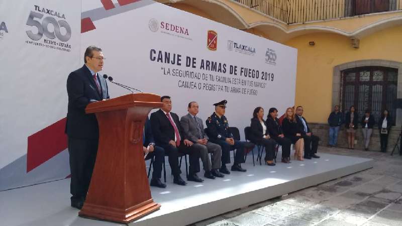 Mena promete mantener tranquilidad en Tlaxcala 