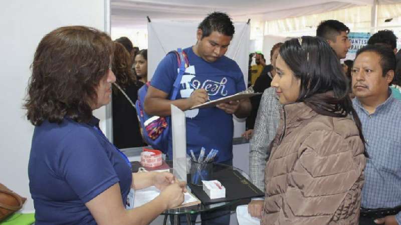 Oferta Sepuede 299 vacantes en feria del empleo para jóvenes