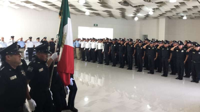 Policía capitalina de las primeras certificadas a nivel nacional 