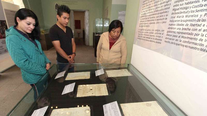 Dedica archivo histórico exposición documental a la Tlaxcala 