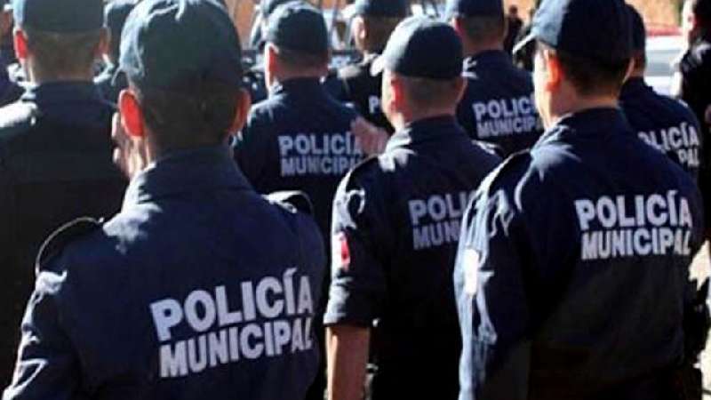 Limpia de policías para evitar infiltración de delincuentes