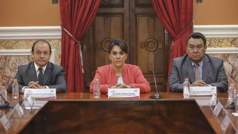 Comité técnico de adopciones del DIF estatal aprueba preadopción 