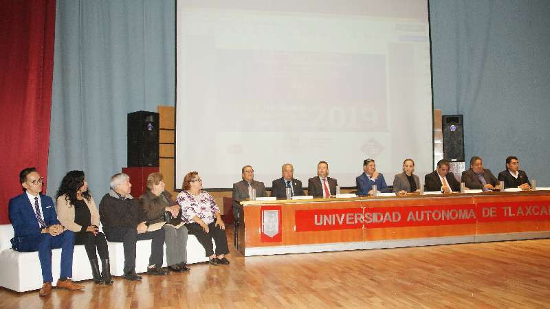 Desarrolló UATx el 1er. Foro Tendencias de Comunicación 