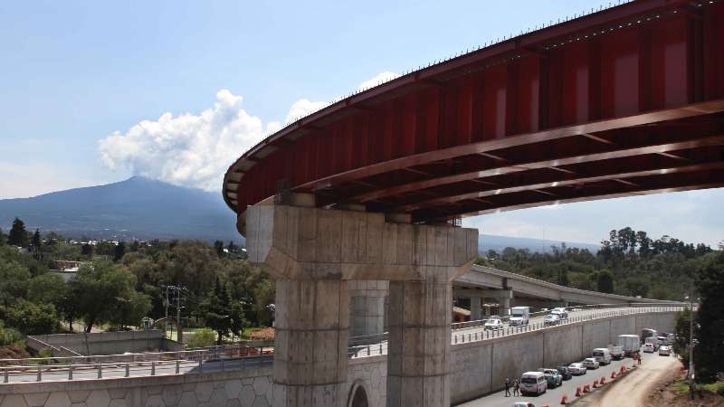 Abre Secoduvi carril del puente de la carretera Tlaxcala-Apizaco
