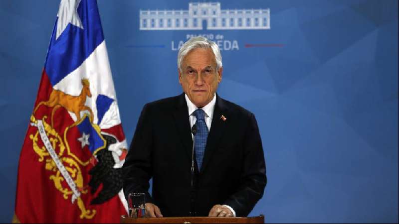 Piñera pide perdón y anuncia un paquete de medidas