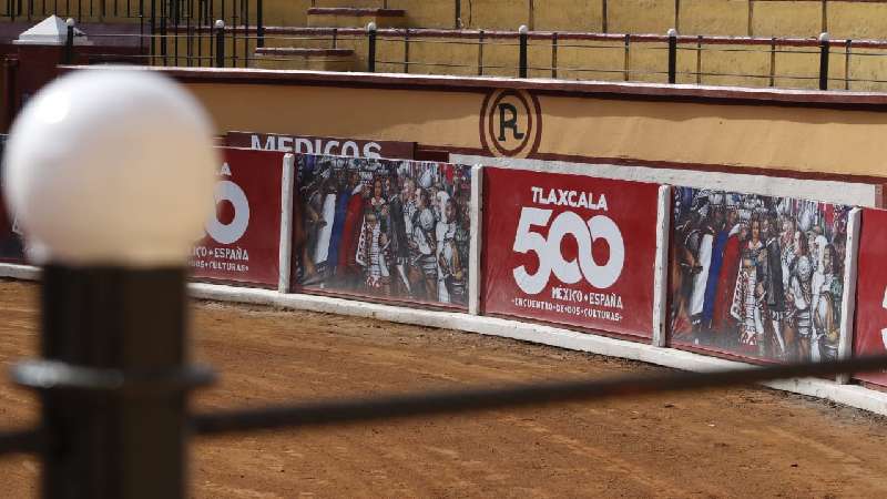 Brinda gobierno del estado mantenimiento a la plaza de toros 