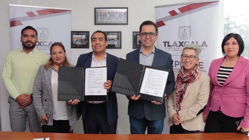 Firman convenio de colaboración Sepol e Icatlax