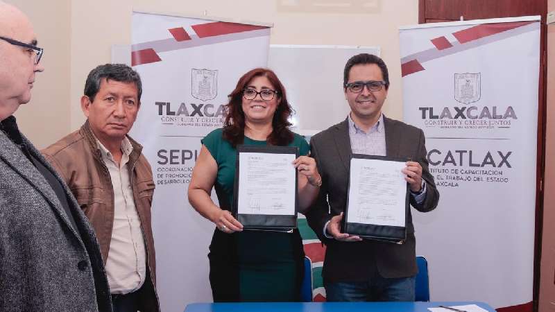 Consolidan Icatlax y Coltlax convenio para mejorar el perfil 