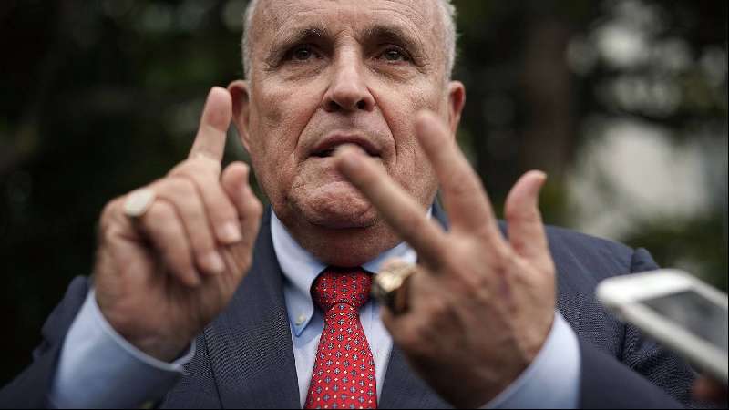 Rudy Giuliani, cerco al ministro de las sombras