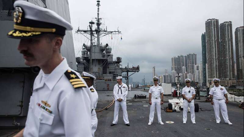China prohíbe a buques militares de EE UU atracar en Hong Kong