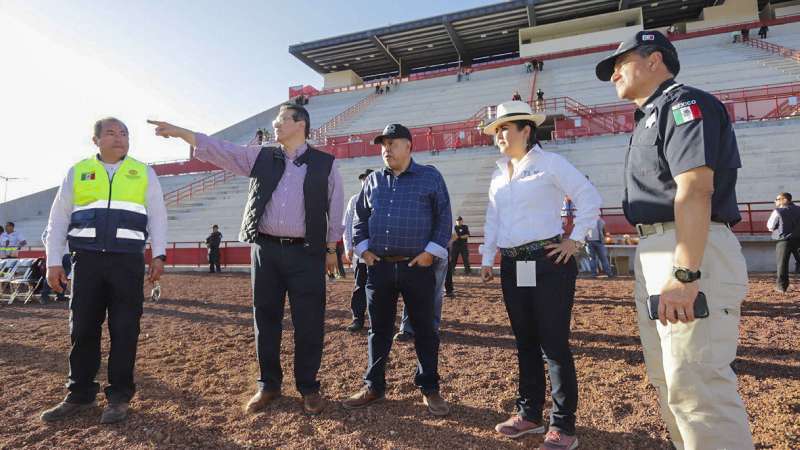 Mena supervisa seguridad en estadio Tlahuicole previo a concierto